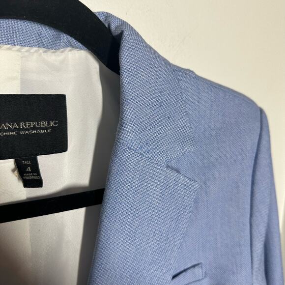 Banana Republic Sky Blue Suit Jacket - Picture 4 of 9